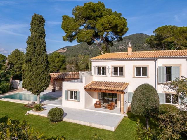 Chalet, Costa de los Pinos