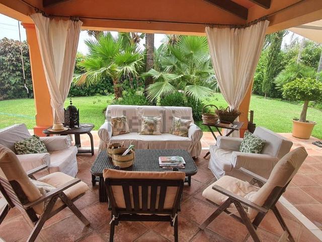 Chalet, Costabella, Marbella