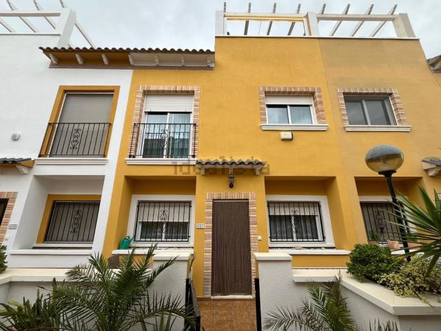 Chalet, Catral