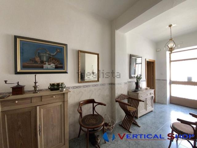 Chalet, Caudete