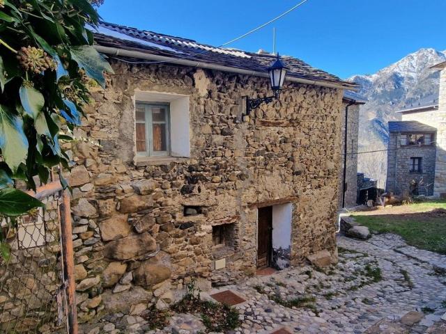 Chalet, Cabanes