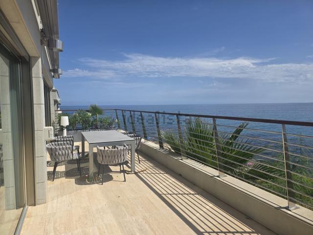 Chalet, Cabo de las Huertas, Alicante / Alacant