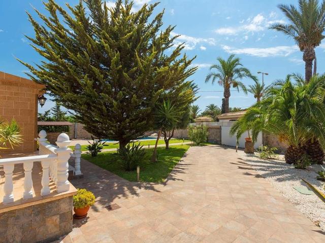 Chalet, Cabo Roig, Orihuela