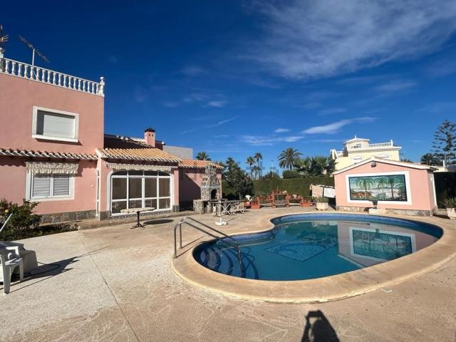 Chalet, Cabo Roig, Orihuela