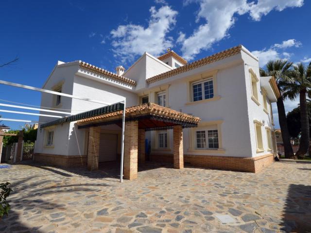 Chalet, Cabo Roig, Orihuela
