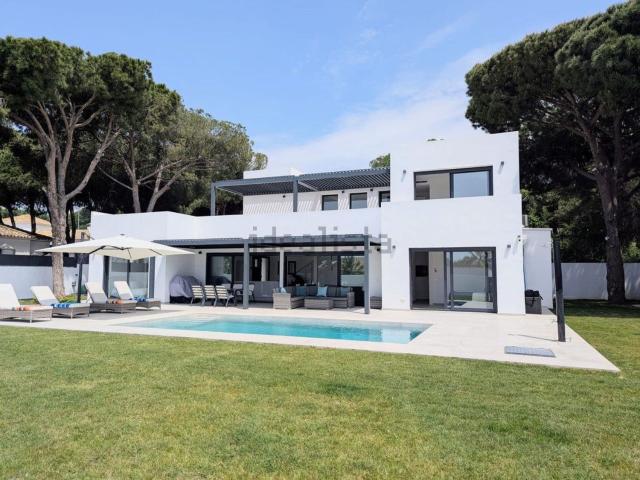 Chalet, Cabopino Artola, Marbella