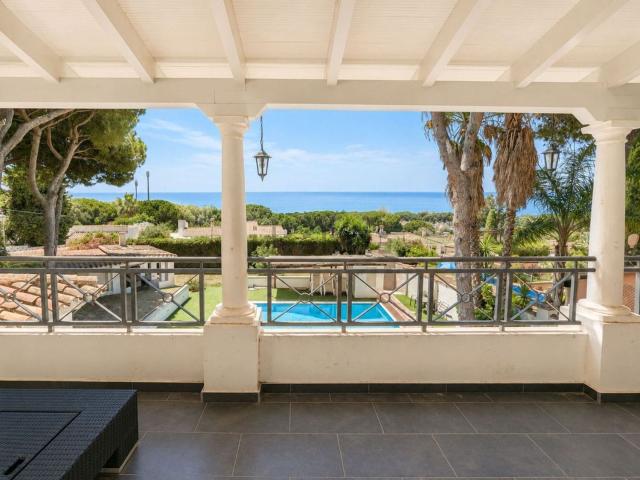 Chalet, Cabopino Artola, Marbella
