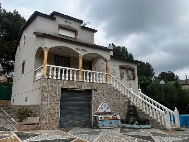 Chalet, Cabra del Camp