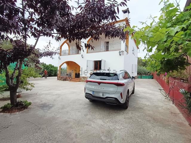 Chalet, Cabrera d&apos Anoia