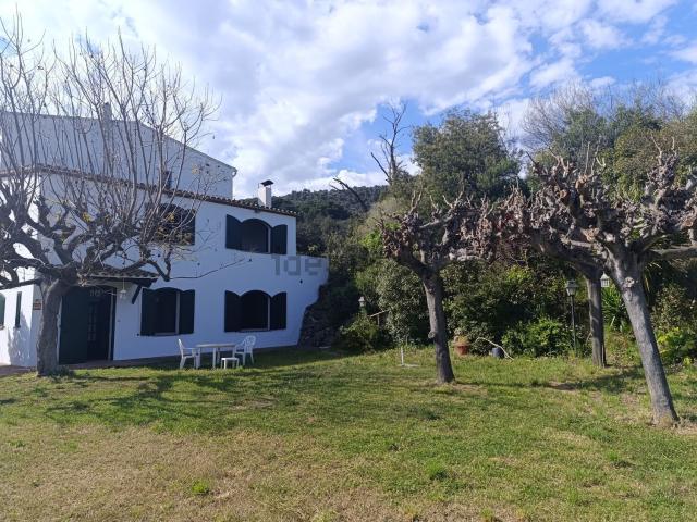 Chalet, Cabrils