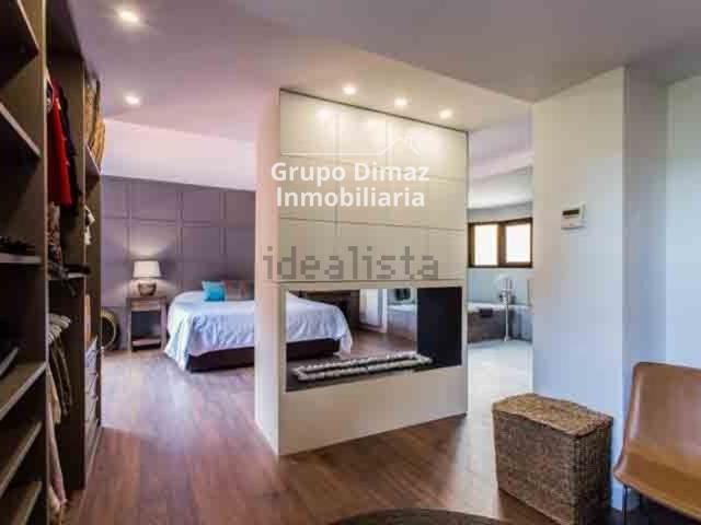Chalet, Cabrils
