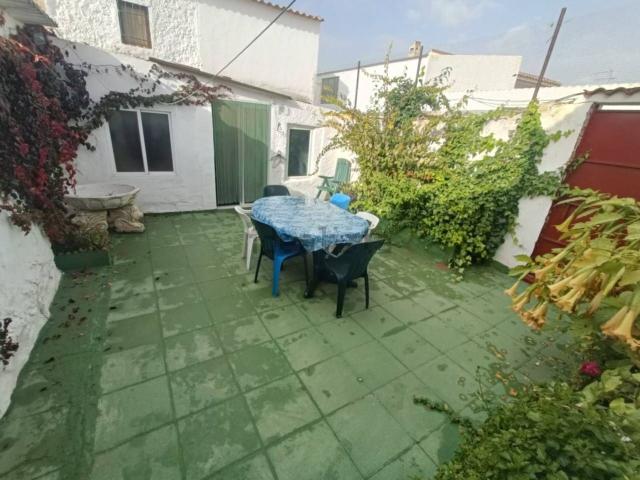 Chalet, Cacin