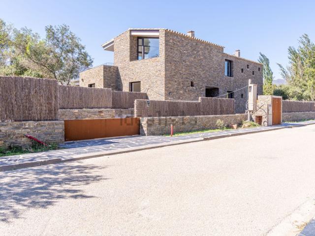 Chalet, Cadaqués