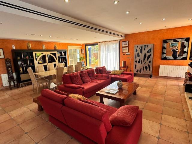 Chalet, Calafell