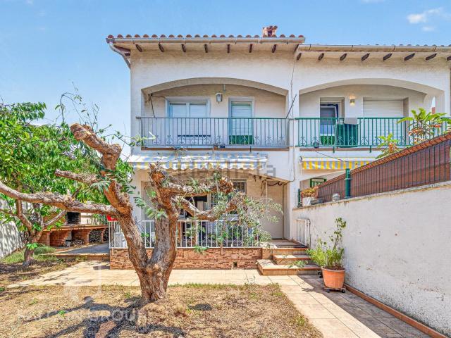 Chalet, Calafell