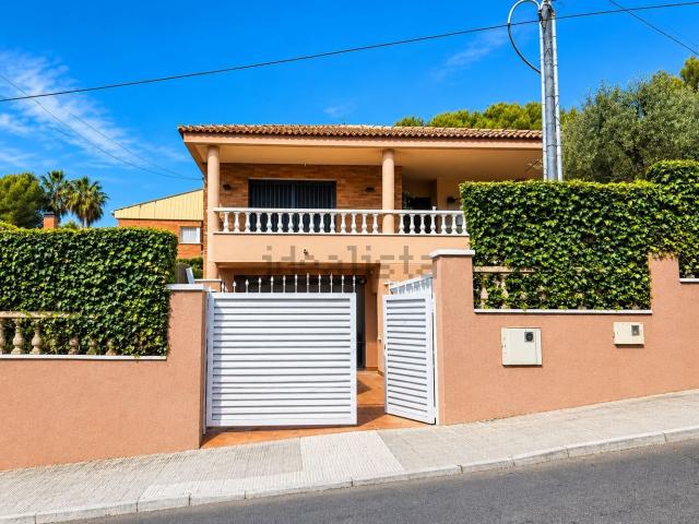 Chalet, Calafell
