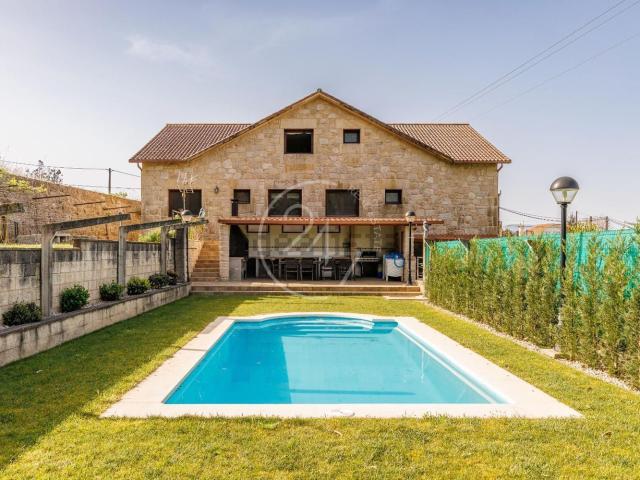 Chalet, Caldas de Reis