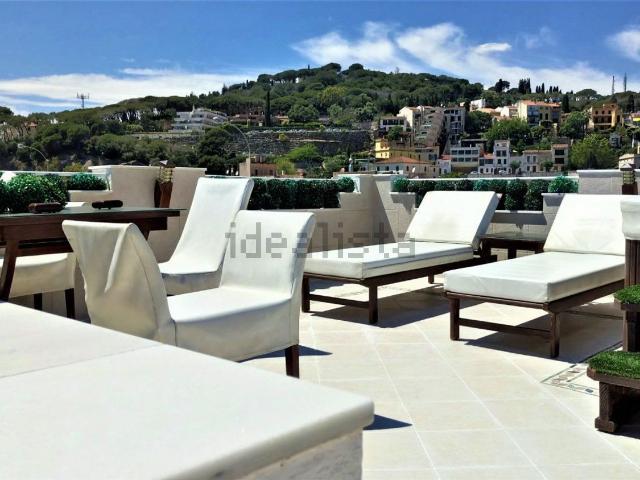 Chalet, Caldes d&apos Estrac