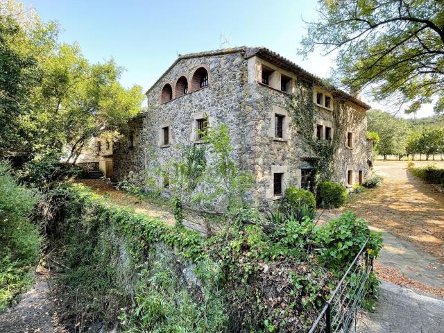 Chalet, Caldes de Malavella