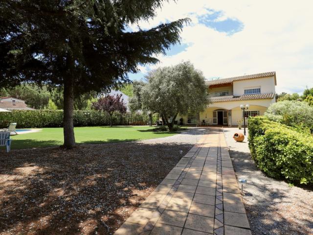 Chalet, Caldes de Malavella