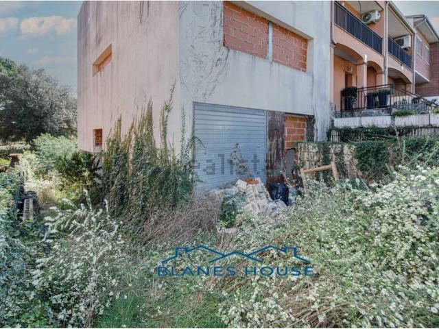 Chalet, Caldes de Malavella