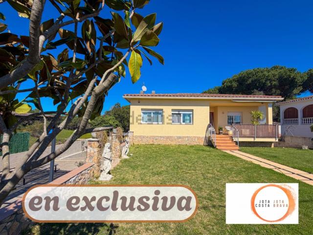 Chalet, Caldes de Malavella