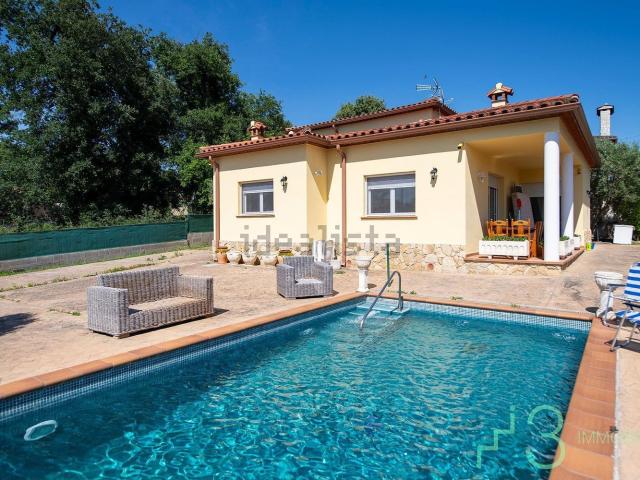 Chalet, Caldes de Malavella