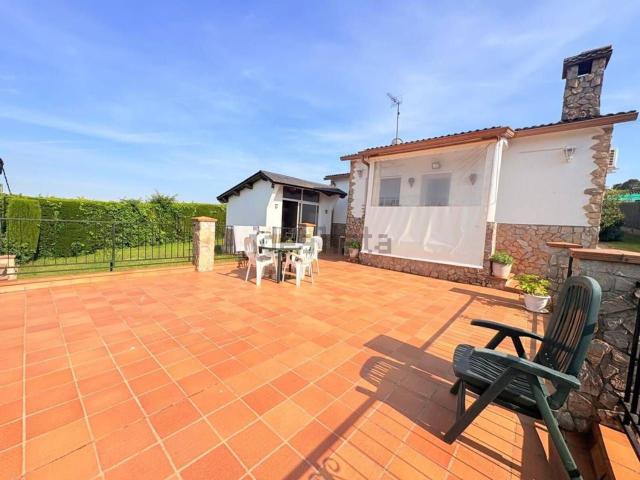 Chalet, Caldes de Malavella