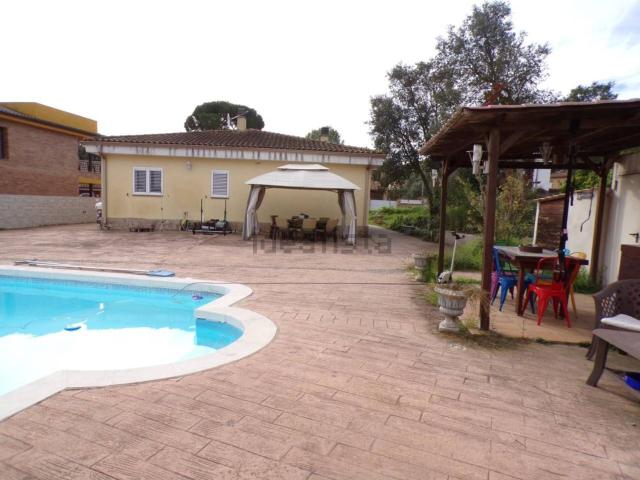 Chalet, Caldes de Malavella