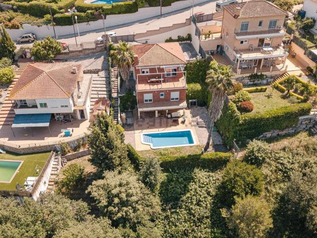 Chalet, Caldes de Montbui