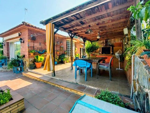 Chalet, Caldes de Montbui