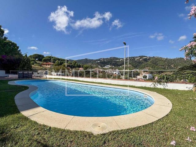 Chalet, Calella