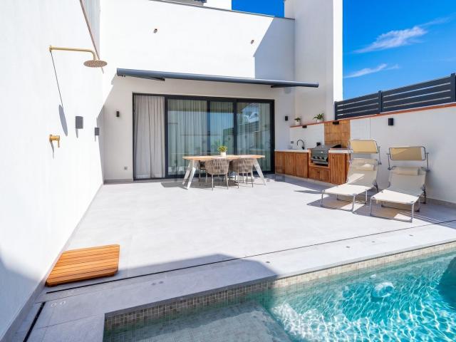 Chalet, Calella