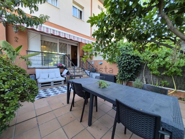 Chalet, Calella