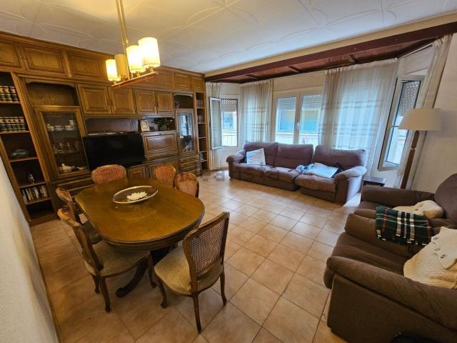 Chalet, Calella
