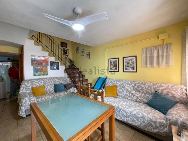 Chalet, Calig