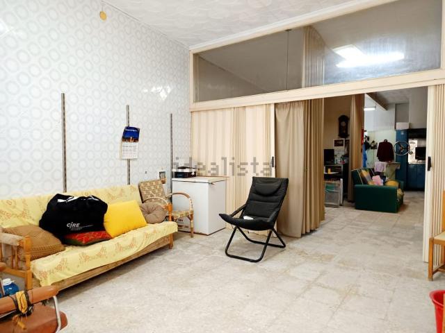 Chalet, Calig
