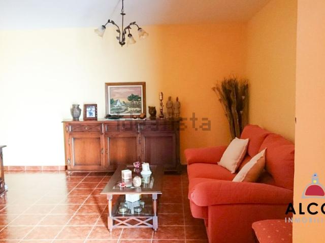 Chalet, Calig