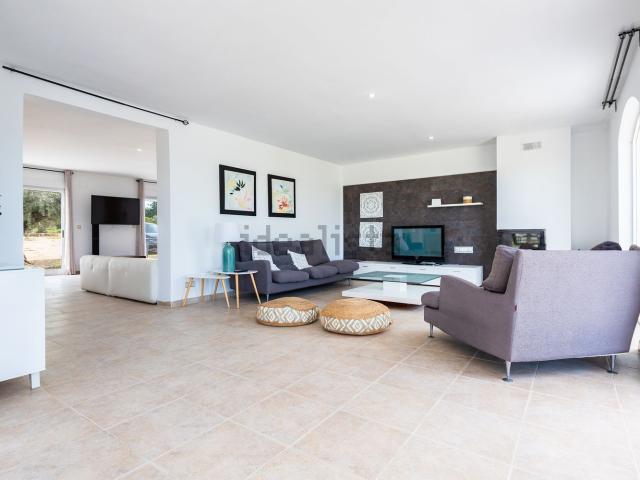 Chalet, Calig