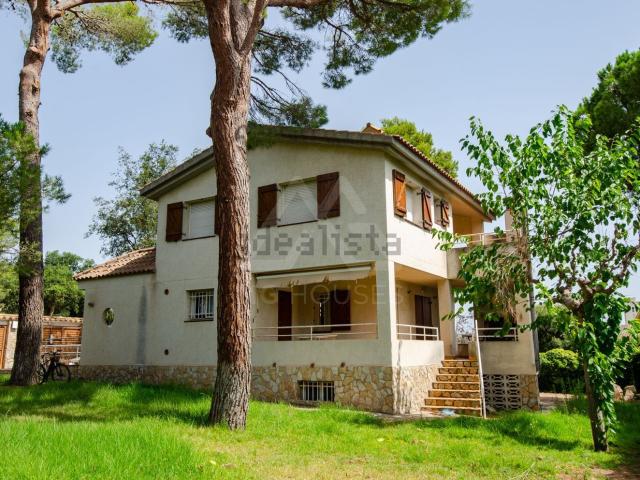 Chalet, Calonge