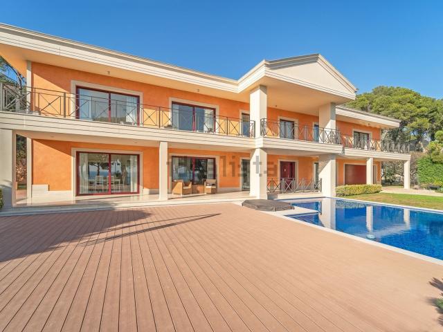 Chalet, Calonge