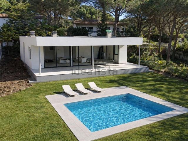 Chalet, Calonge