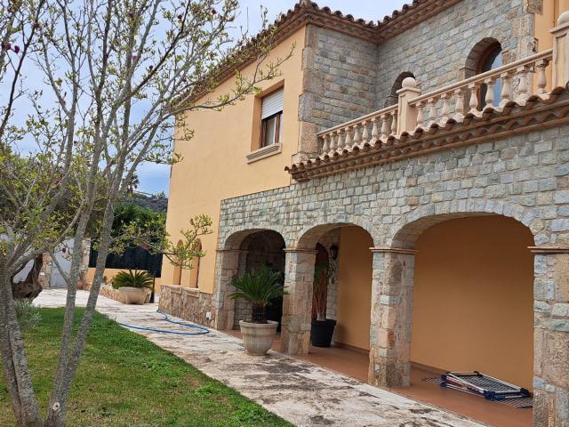 Chalet, Calonge