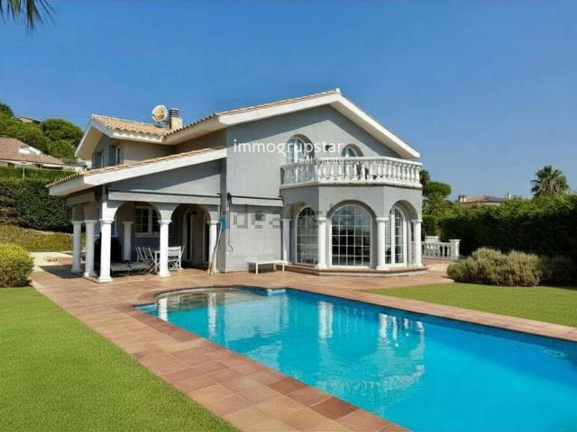 Chalet, Calonge