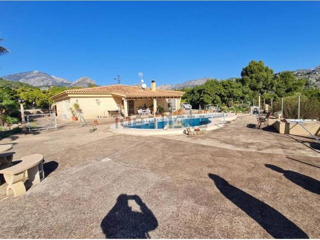 Chalet, Callosa d&apos En Sarria
