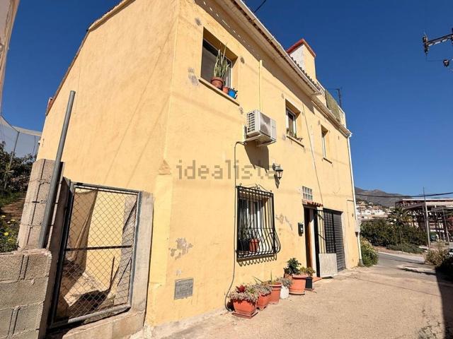 Chalet, Callosa d&apos En Sarria