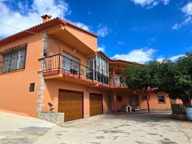 Chalet, Callosa d&apos En Sarria