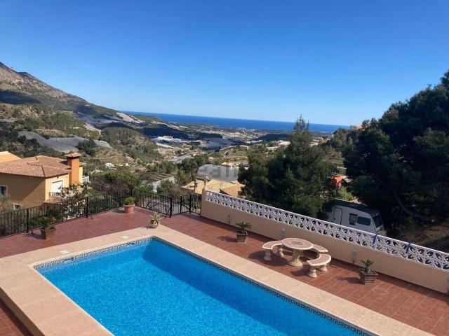 Chalet, Callosa d&apos En Sarria