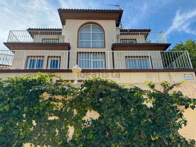 Chalet, Callosa d&apos En Sarria