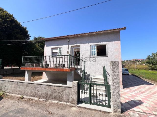 Chalet, Cambados